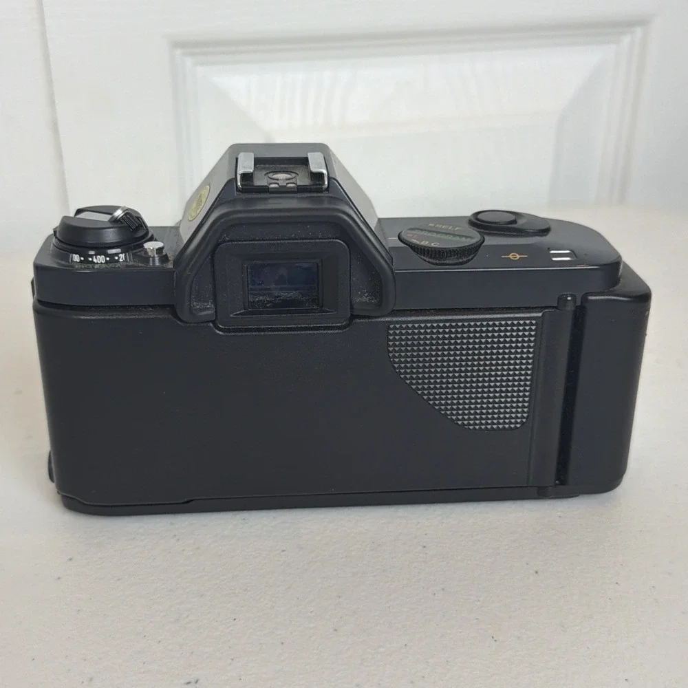Canon T50 35mm SLR Film Camera with Canon FD 50mm f1.8 Lens Japan Vintage